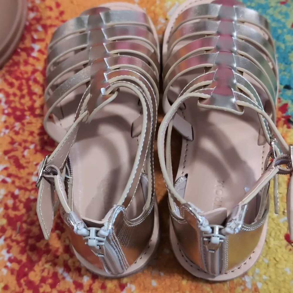 Gold Kids Sandals girl